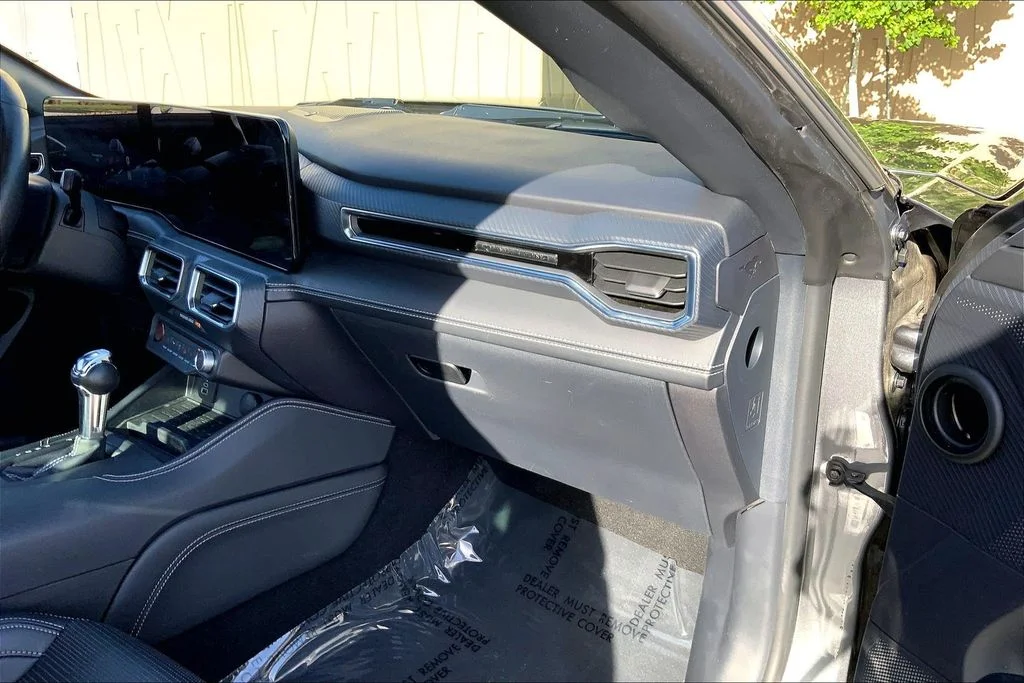 Used 2024 Gray Ford EcoBoost Premium image 15
