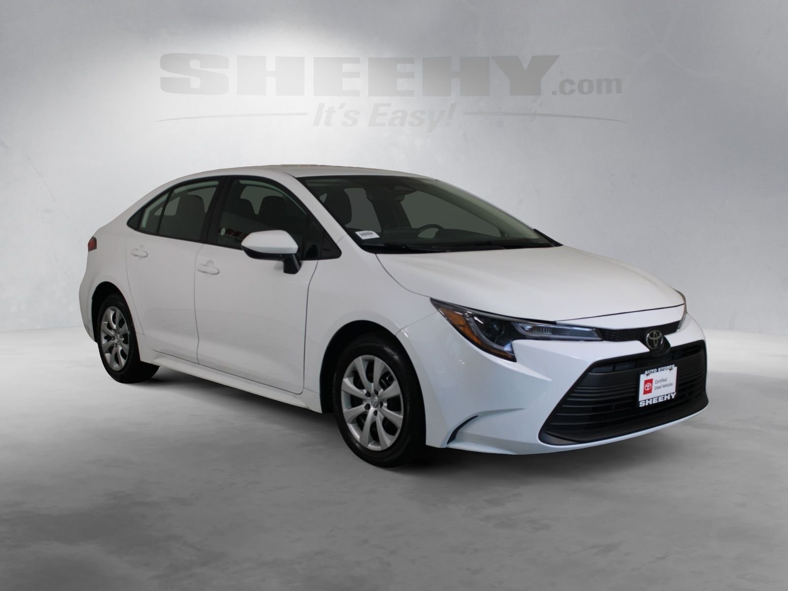 Used 2025 White Toyota LE image 2