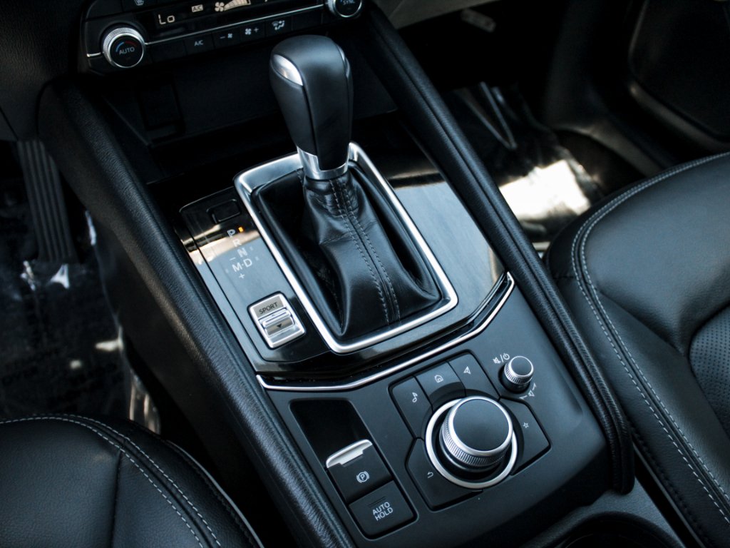 2025 Mazda CX-5 S Preferred package - Photo 20