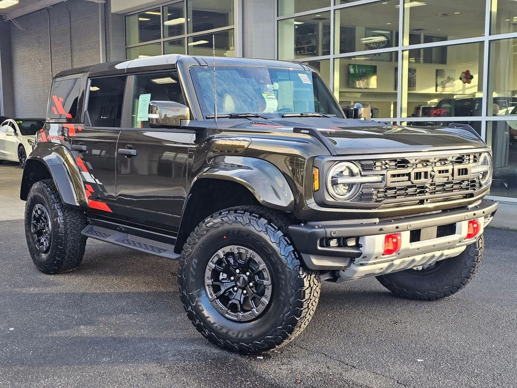 2025 Ford Bronco Raptor 4x4's photo