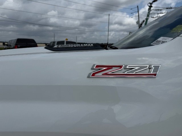 Used 2020 Summit White Chevrolet Work Truck image 11