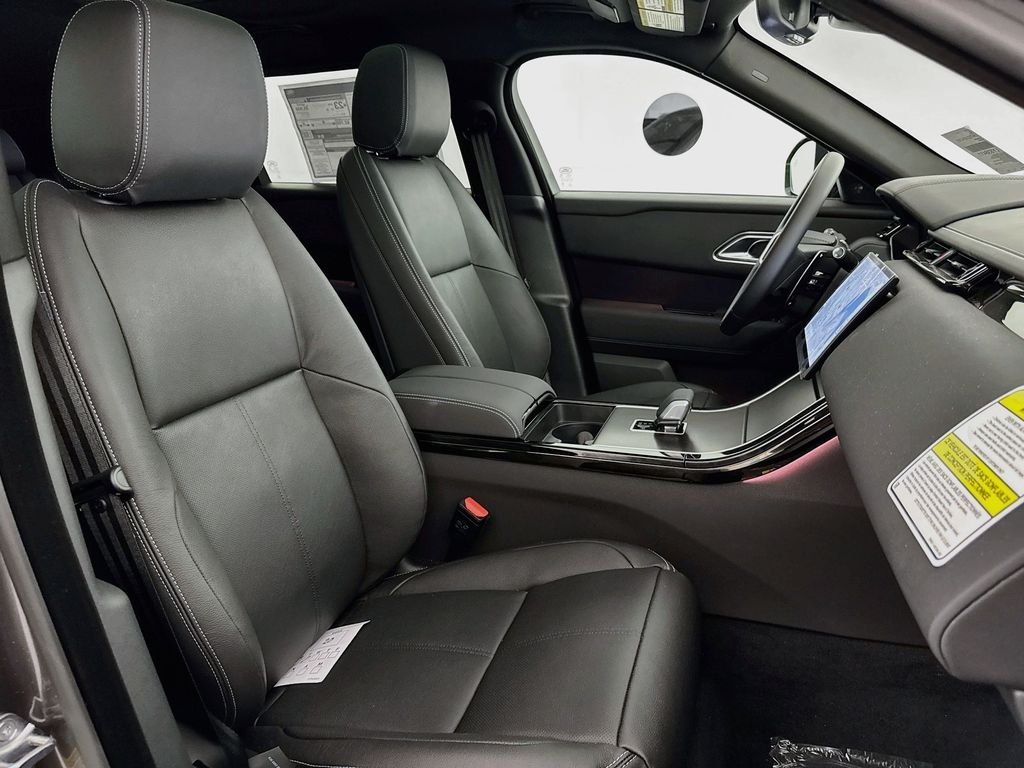 New 2026 Charente Grey Land Rover Belgravia Edition image 29