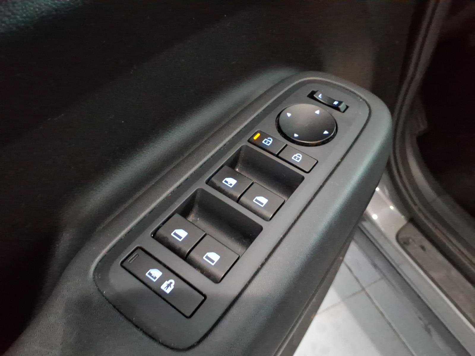 2024 Hyundai Santa Fe SE - Photo 24