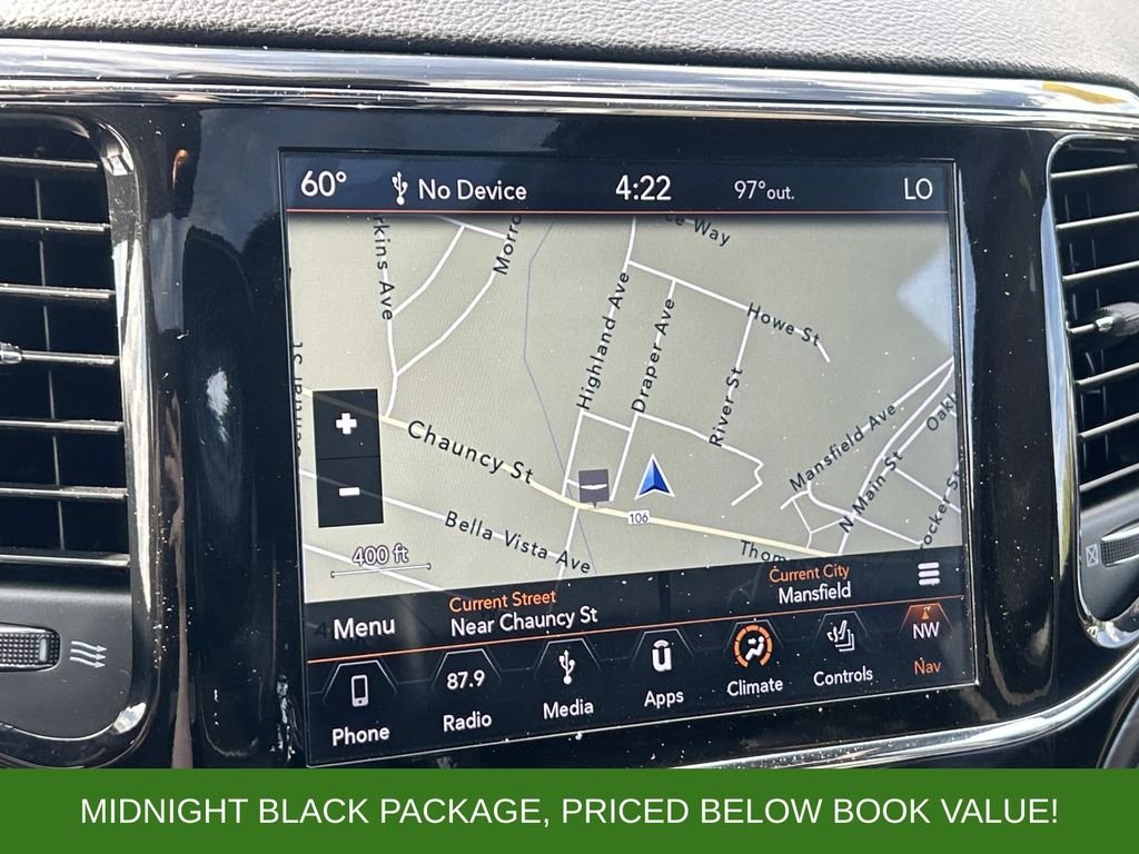 Used 2019 Black Jeep Altitude image 29