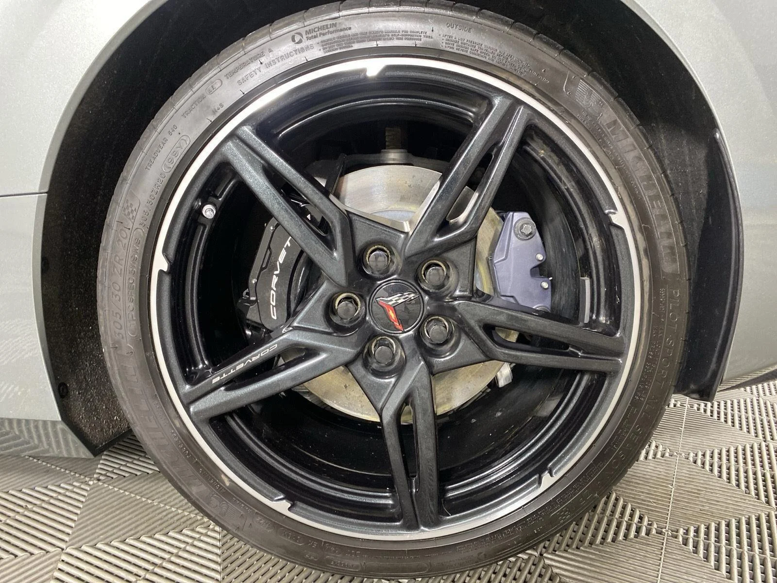 Used 2023 Hypersonic Gray Metallic Chevrolet 2LT image 25
