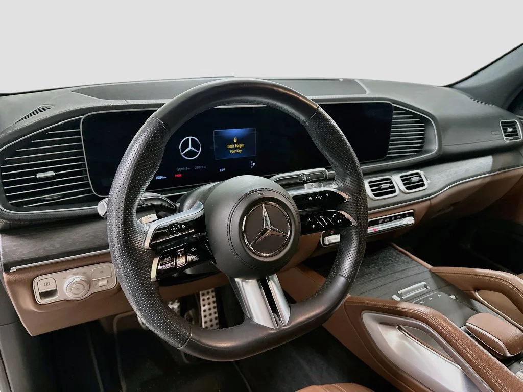 Certified Used 2024 Polar White Mercedes-Benz GLS 450 image 4