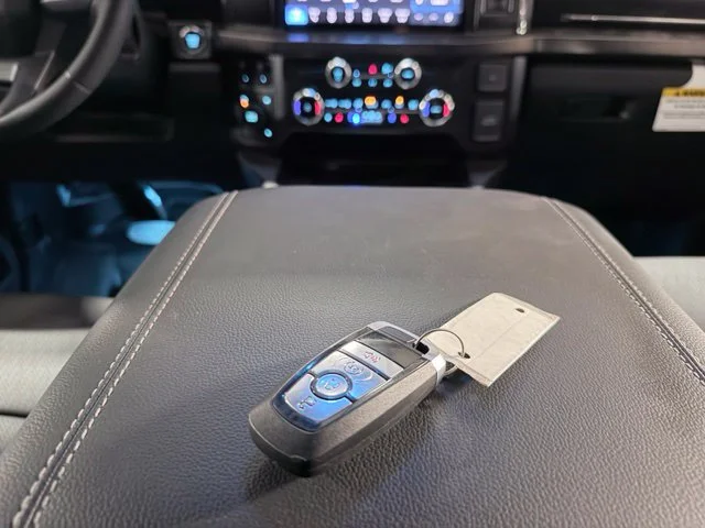 Used 2026 White Ford Lariat image 35