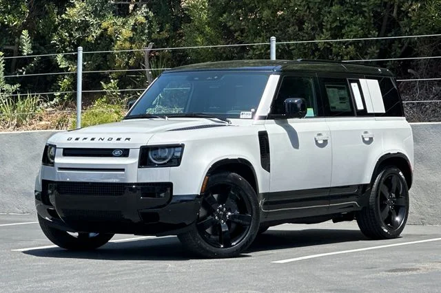 New 2026 Borasco Grey Land Rover X-Dynamic SE image 1