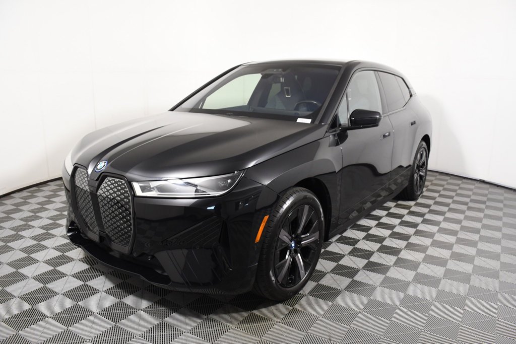 2023 BMW iX