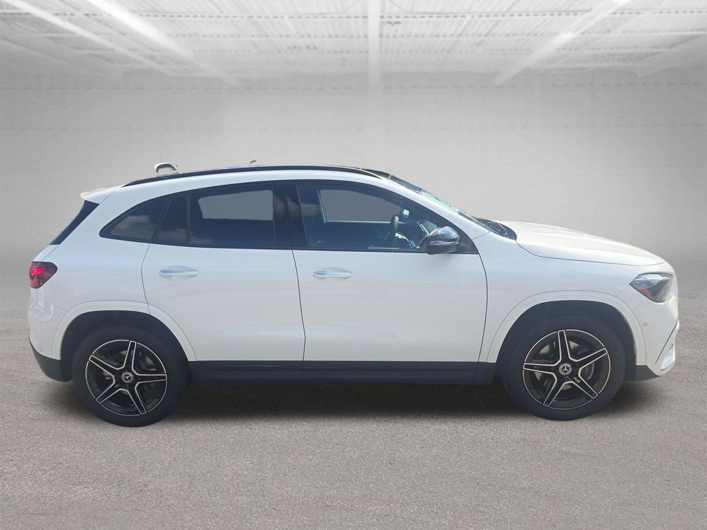 New 2026 Polar White Mercedes-Benz GLA 250 image 6