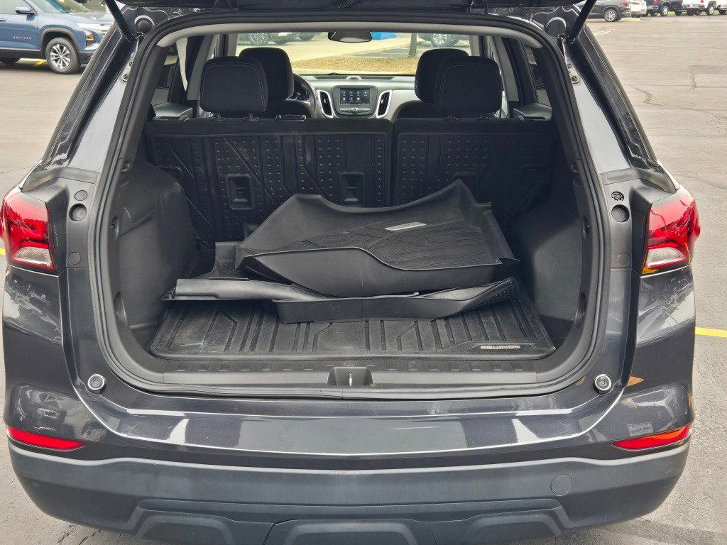 2022 Chevrolet Equinox LS - Photo 14