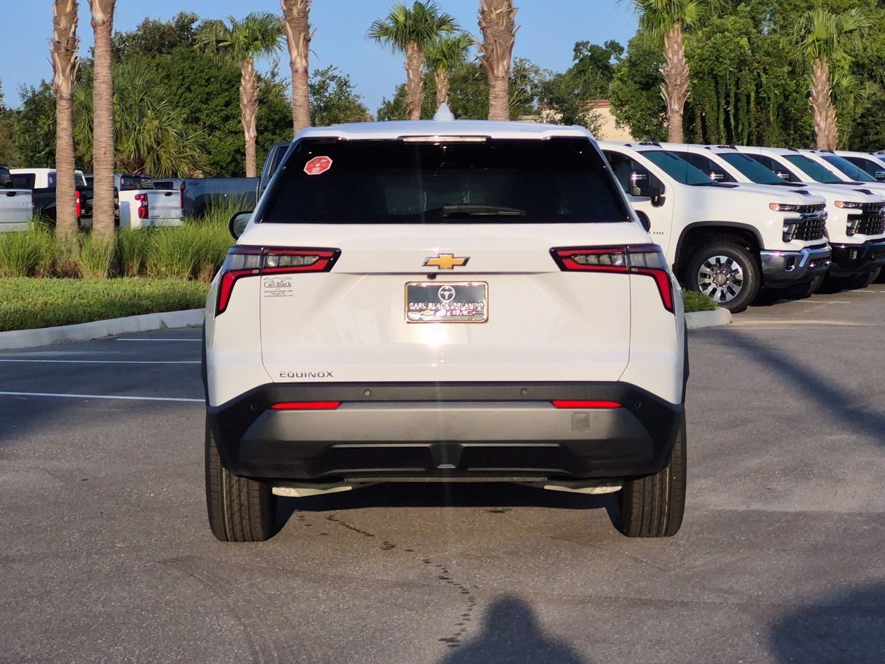 2027 Chevrolet Equinox LT - Photo 7