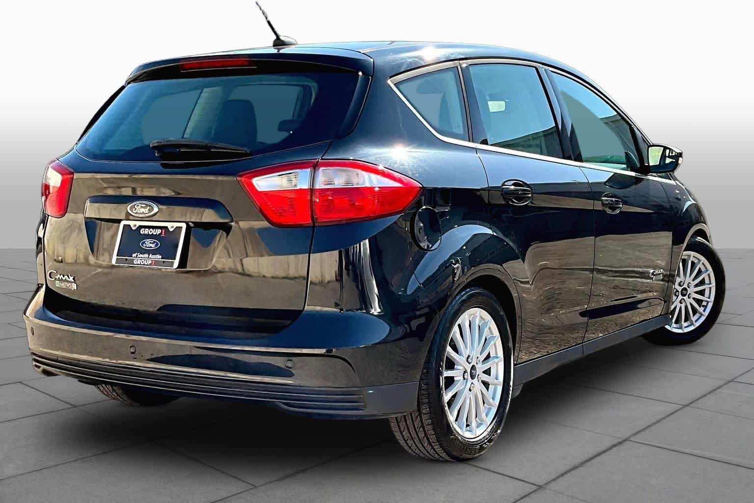 Used 2014 Tuxedo Black Metallic Ford SEL image 13