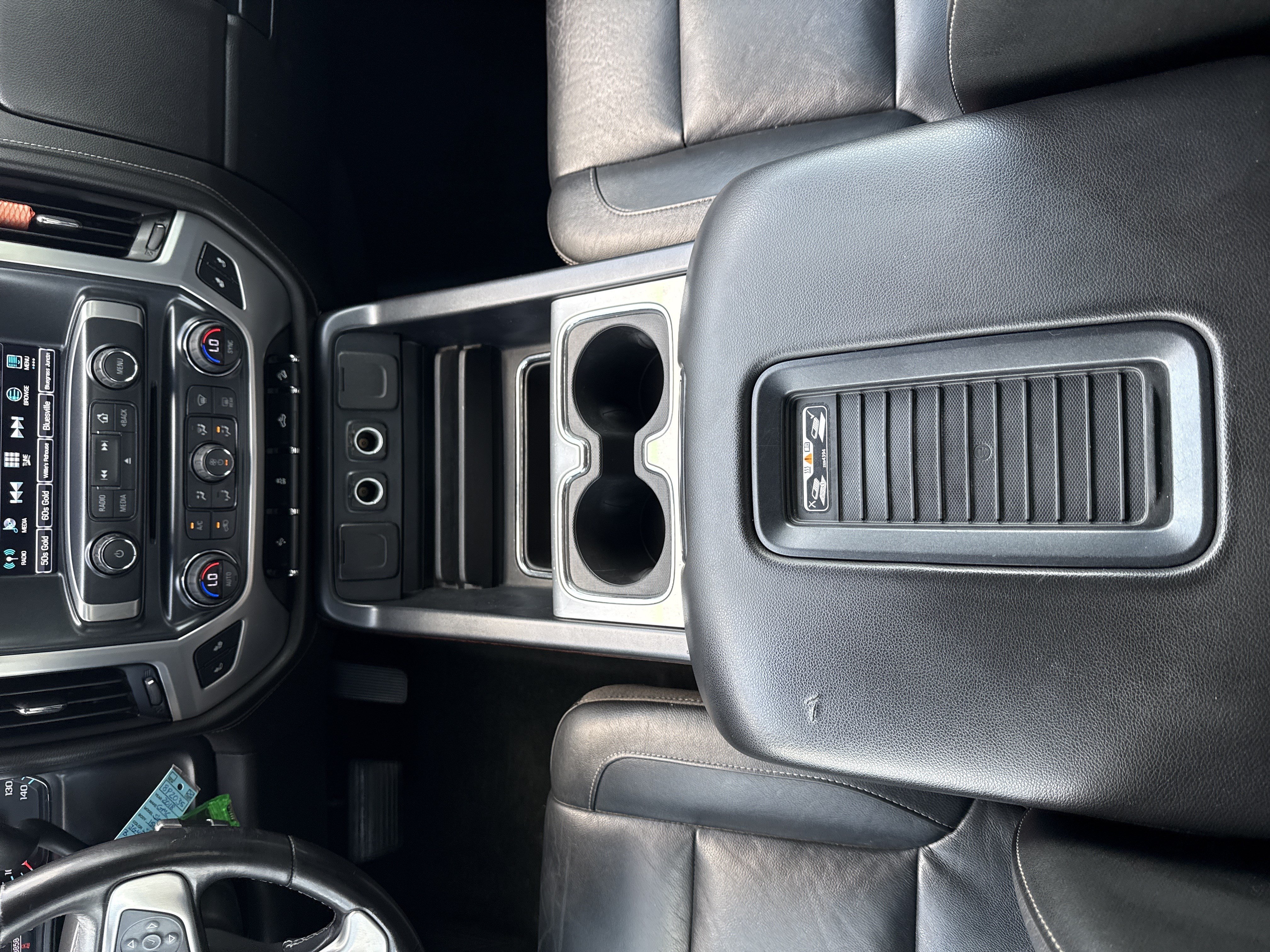 Used 2018 Quicksilver Metallic GMC SLT image 29