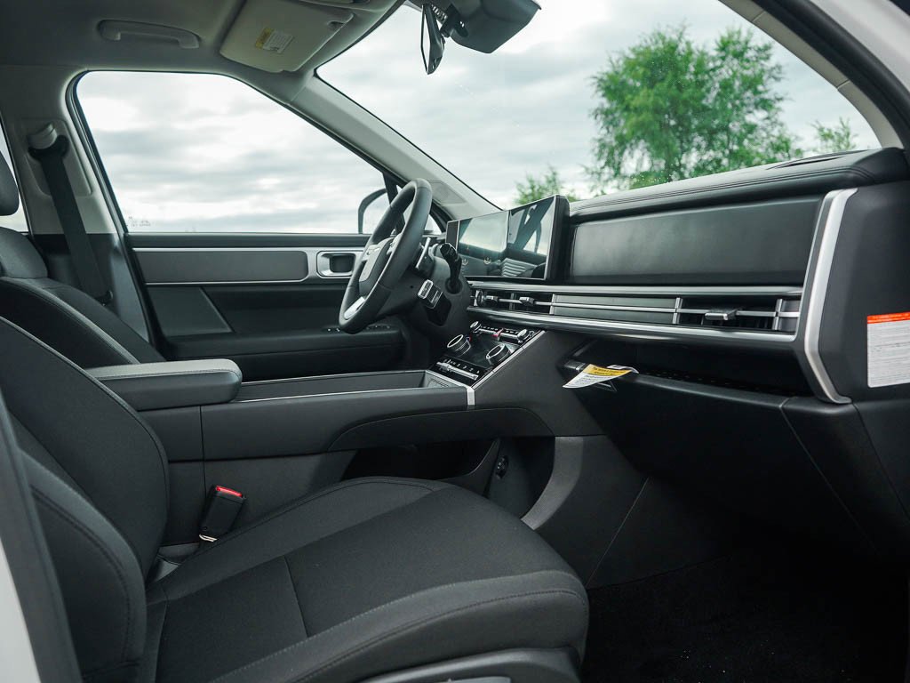 2026 Hyundai Santa Fe SE - Photo 11