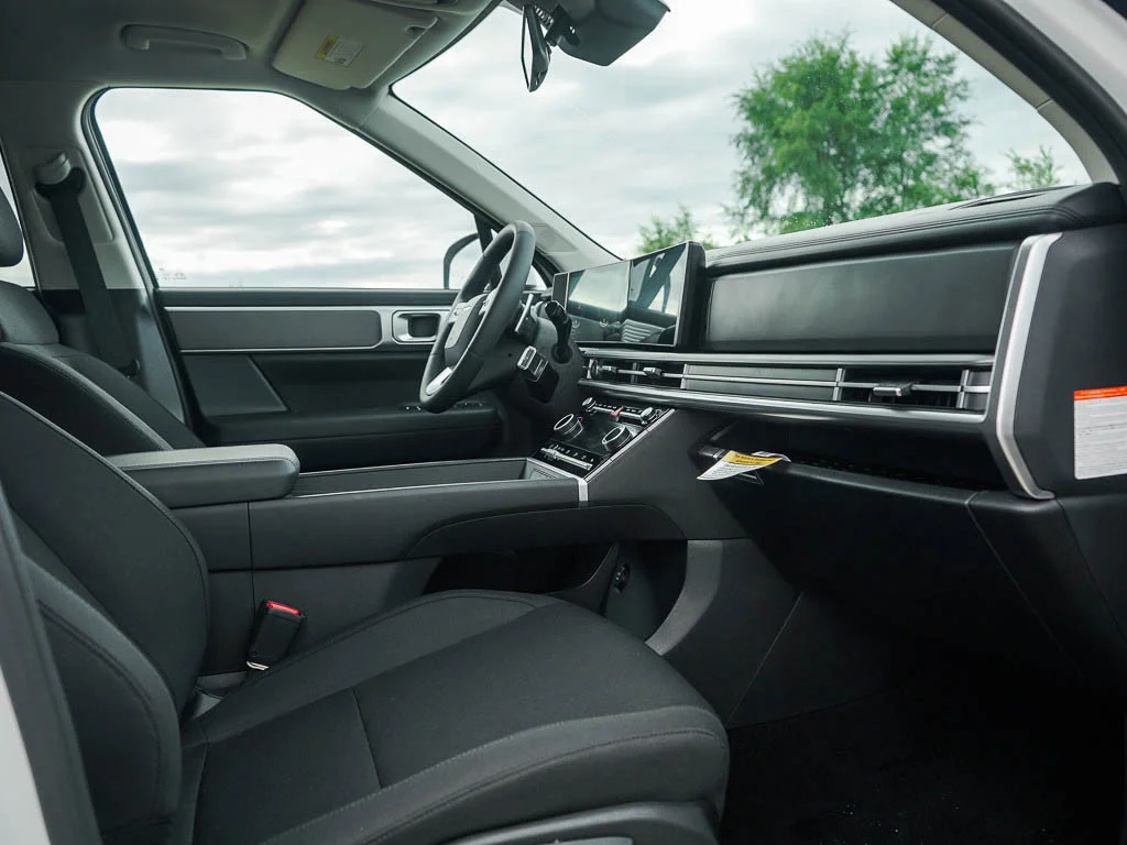 2026 Hyundai Santa Fe SE - Photo 11