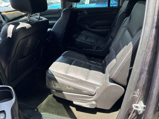 Used 2016 Silver GMC Denali image 14