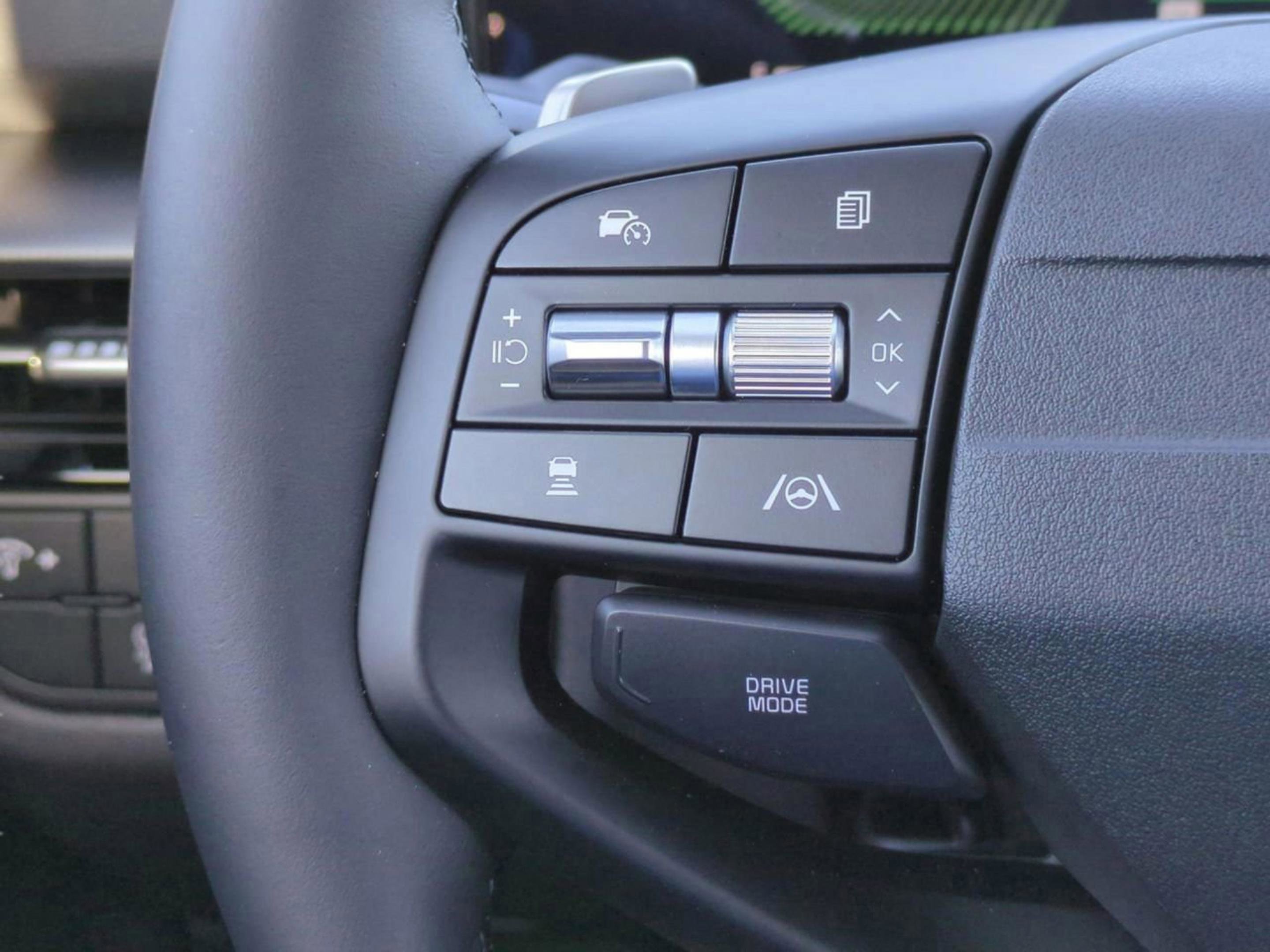 New 2026 Fusion Black Kia LX image 26