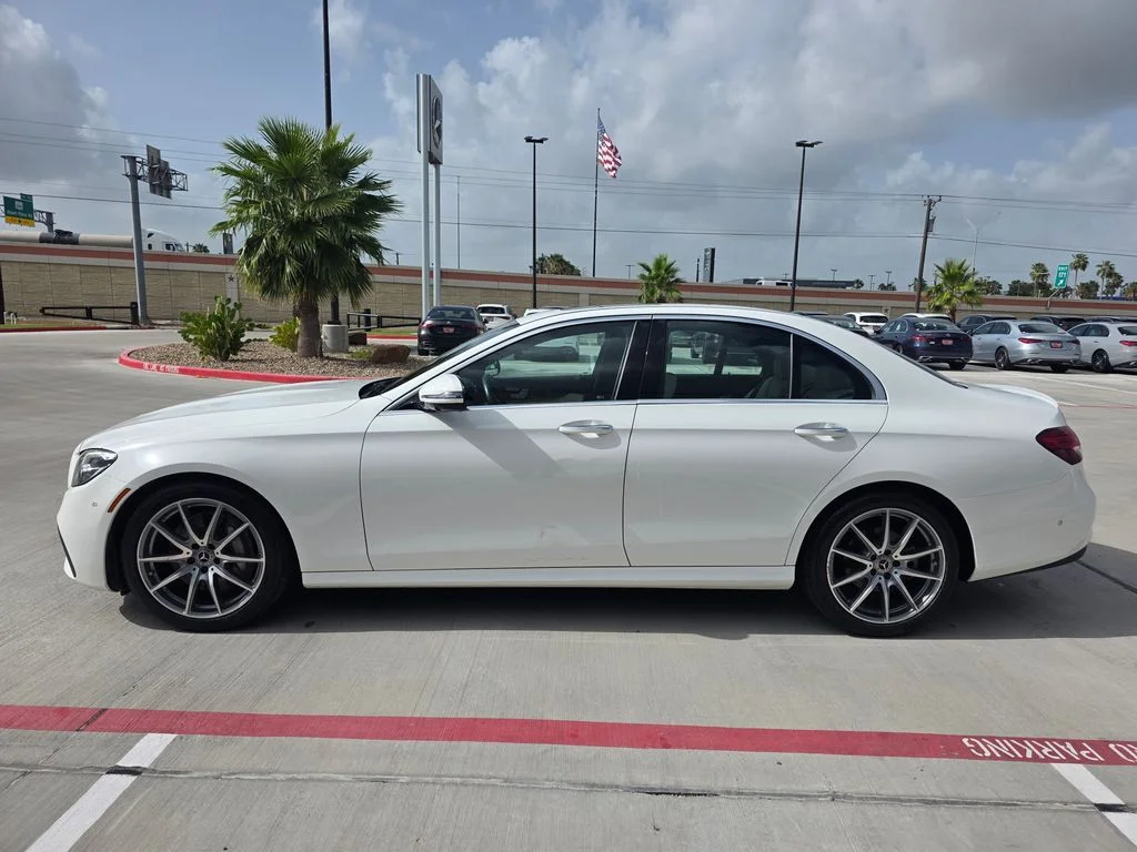 Used 2022 White Mercedes-Benz E 350 image 4