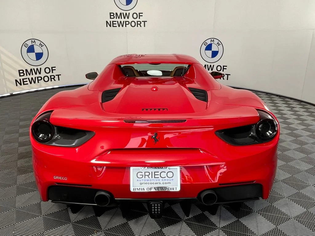Used 2019 Red Ferrari Base image 19