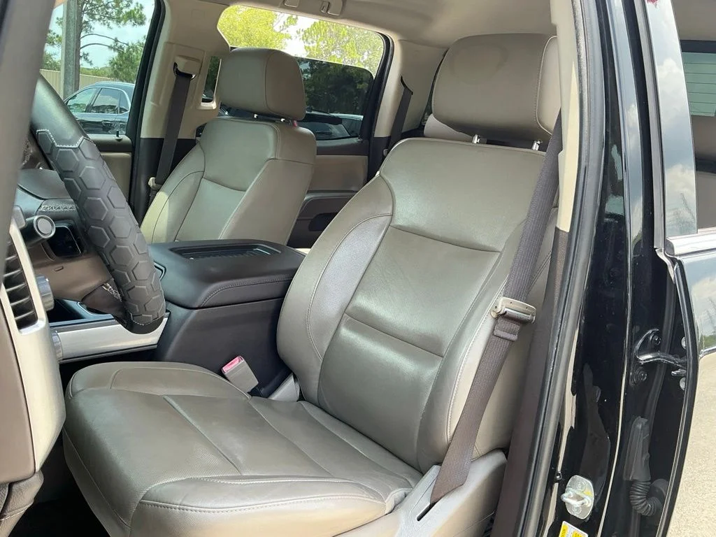 Used 2017 Black Chevrolet LTZ image 34