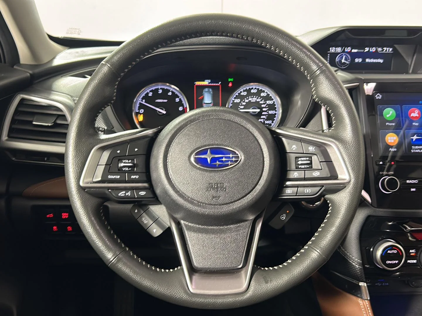 Used 2023 Crystal Black Silica Subaru Touring image 34