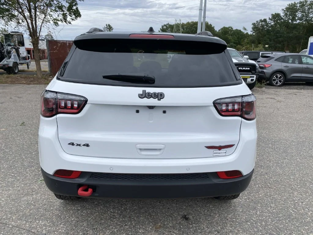 Certified Used 2026 White Jeep Trailhawk image 4