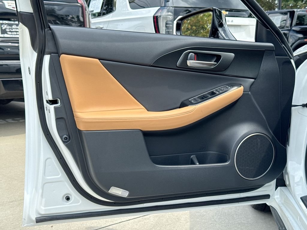 New 2026 Ultra White Lexus F SPORT DESIGN image 12