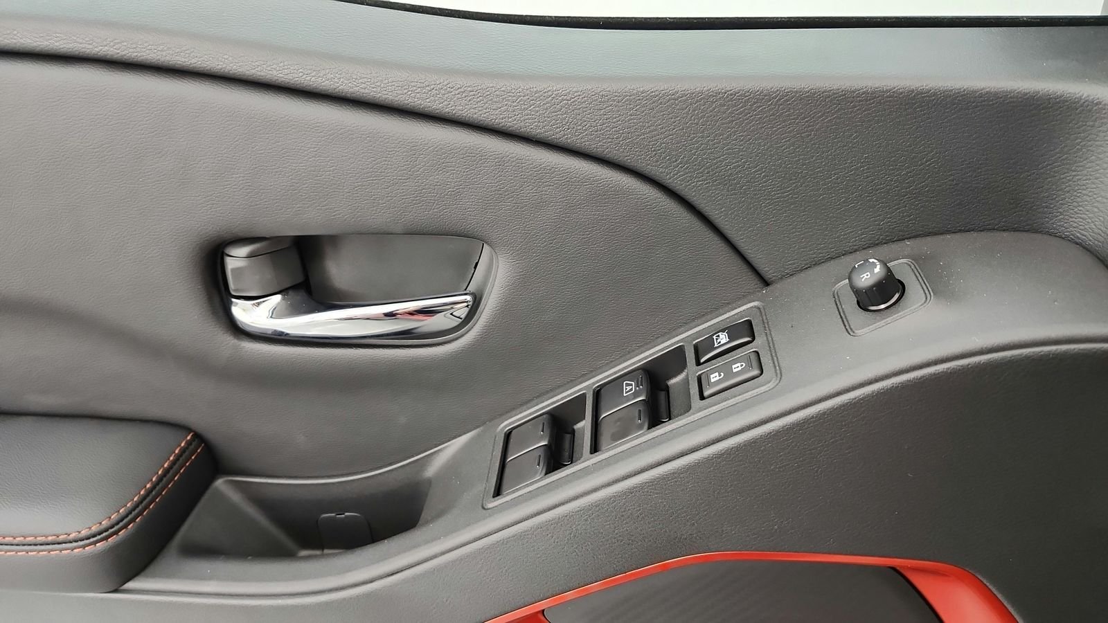 New 2026 Citrus Strike Nissan Crew Cab PRO-X® image 18