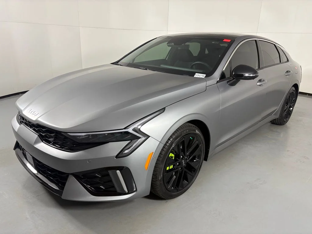 New 2026 Steel Matte Gray Kia GT image 3