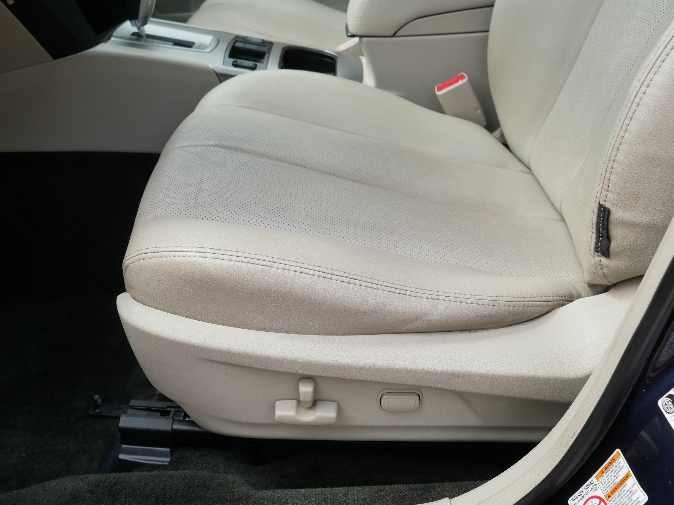 Used 2012 Deep Indigo Pearl Subaru 2.5i Limited image 20