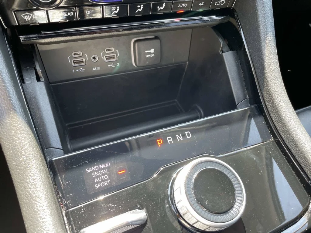 Used 2023 White Jeep Limited image 46