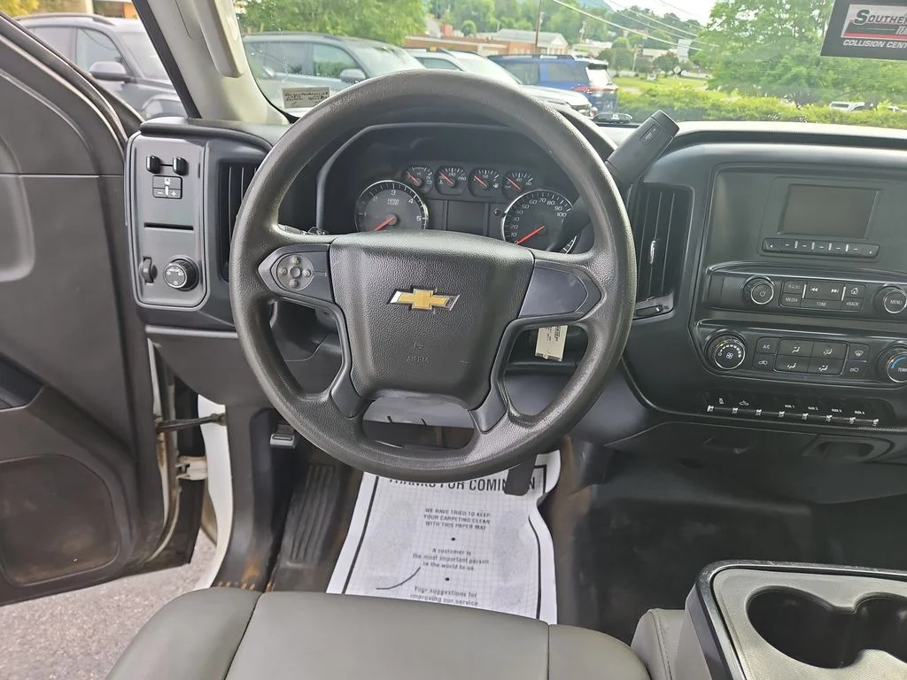 Used 2016 White Chevrolet Work Truck image 16