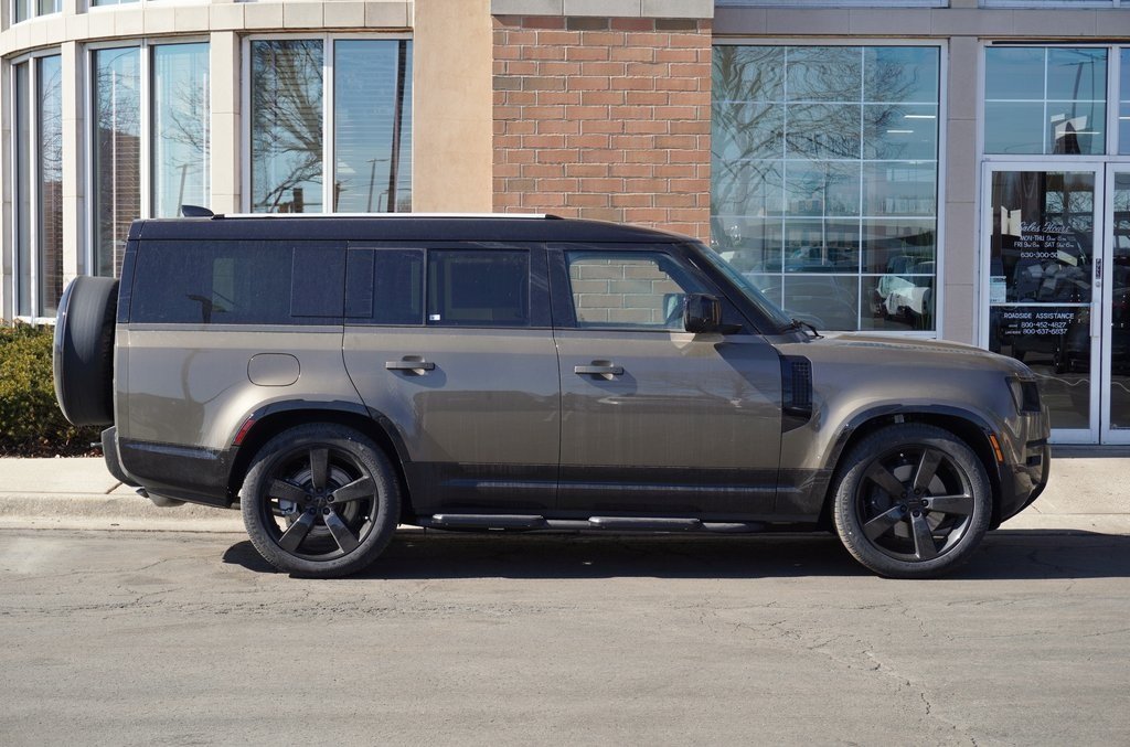 2026 LAND ROVER DEFENDER - Image 7