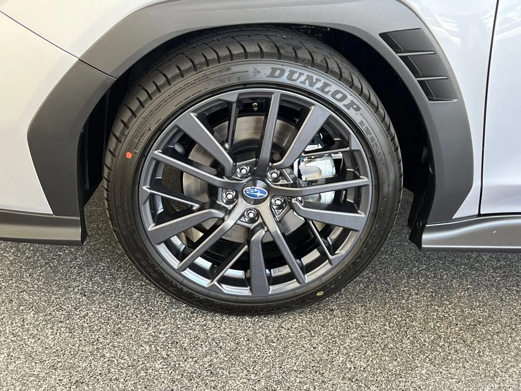 New 2026 ICE SILVER METALLIC Subaru Base image 27