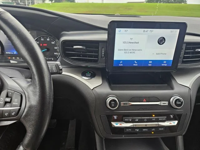 Used 2020 White Ford XLT image 17