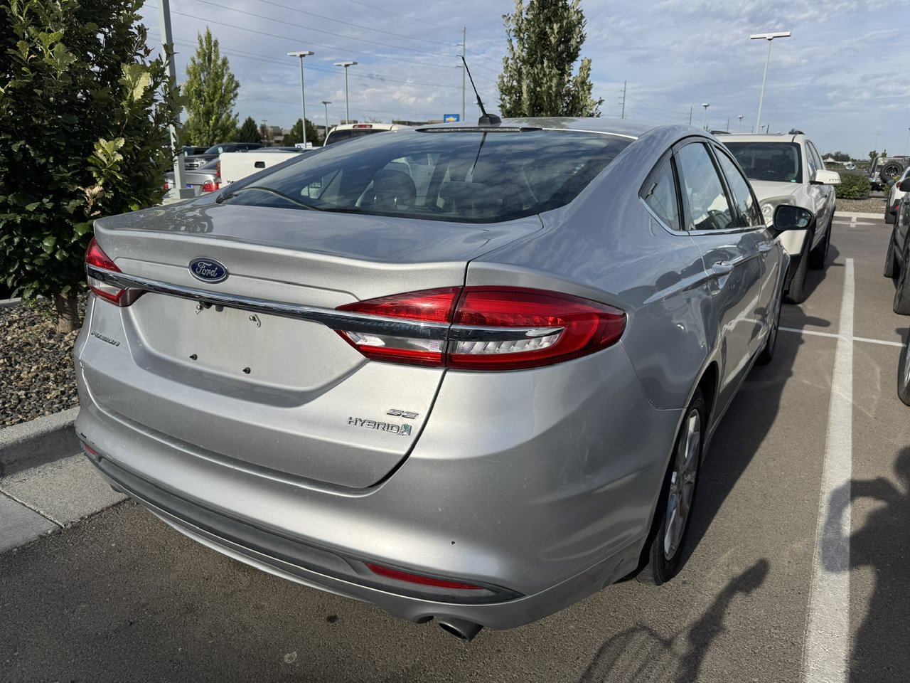 Used 2017 Ingot Silver Ford Hybrid SE image 3