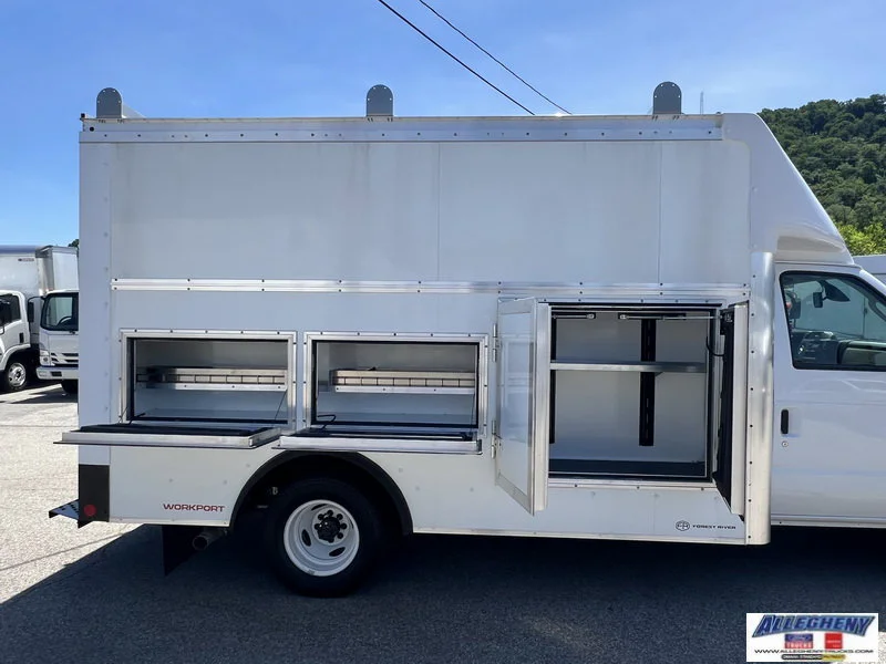 New 2026 Oxford White Ford  image 13