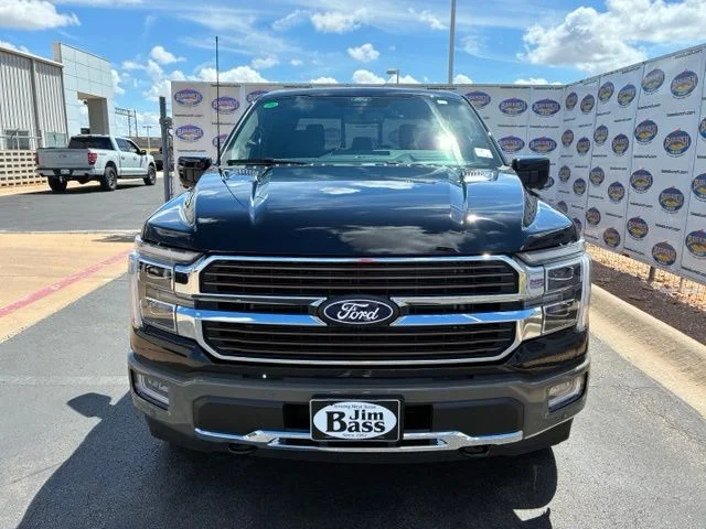 New 2026 Agate Black Metallic Ford King Ranch image 3