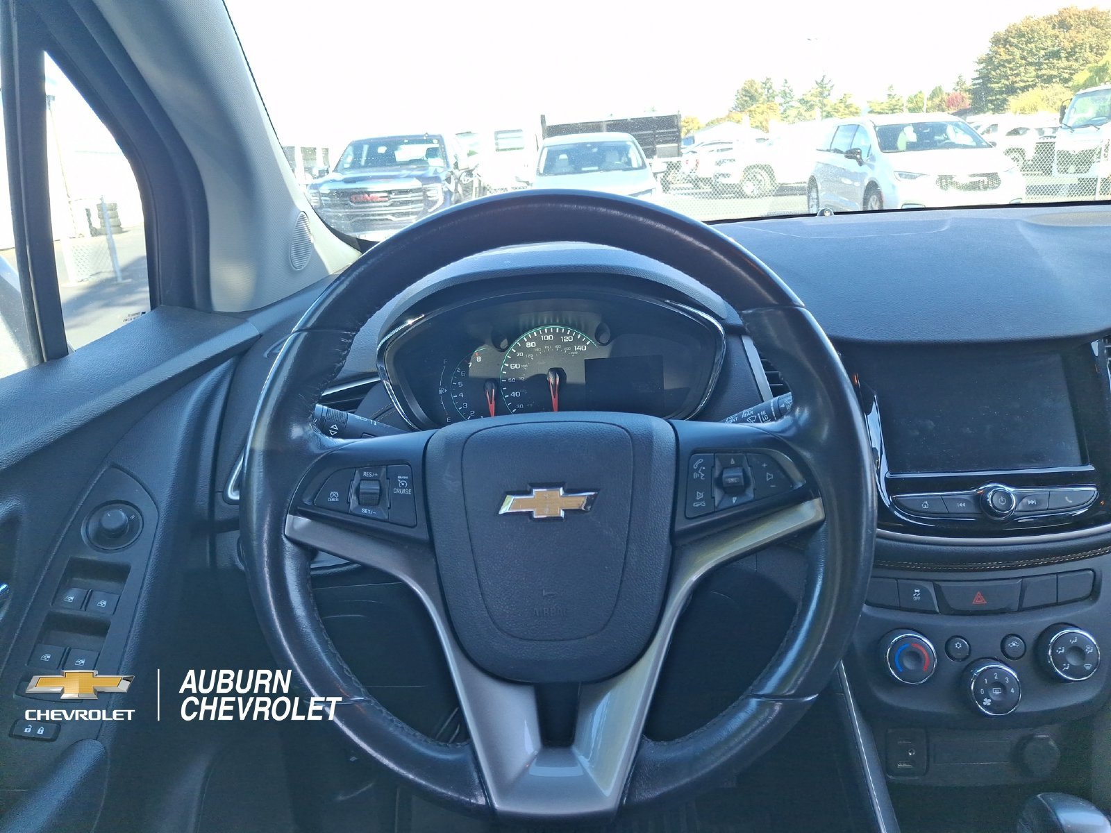 Used 2020 SATIN STEEL METALLIC Chevrolet LT image 4
