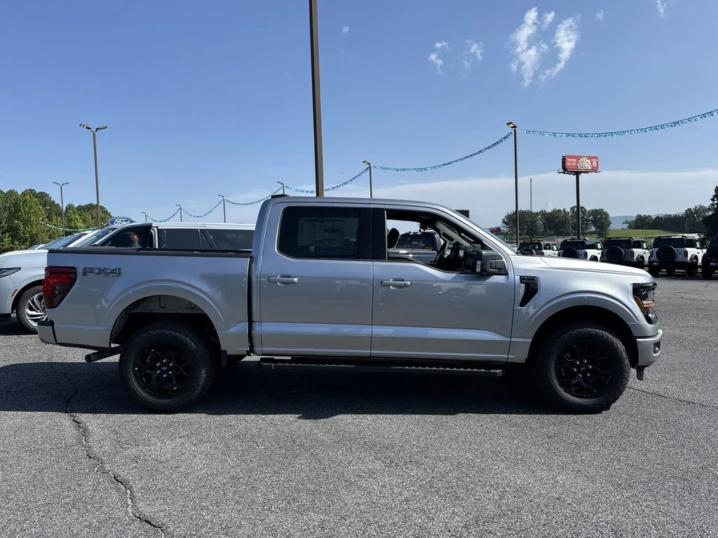 New 2026 Silver Ford XLT image 8