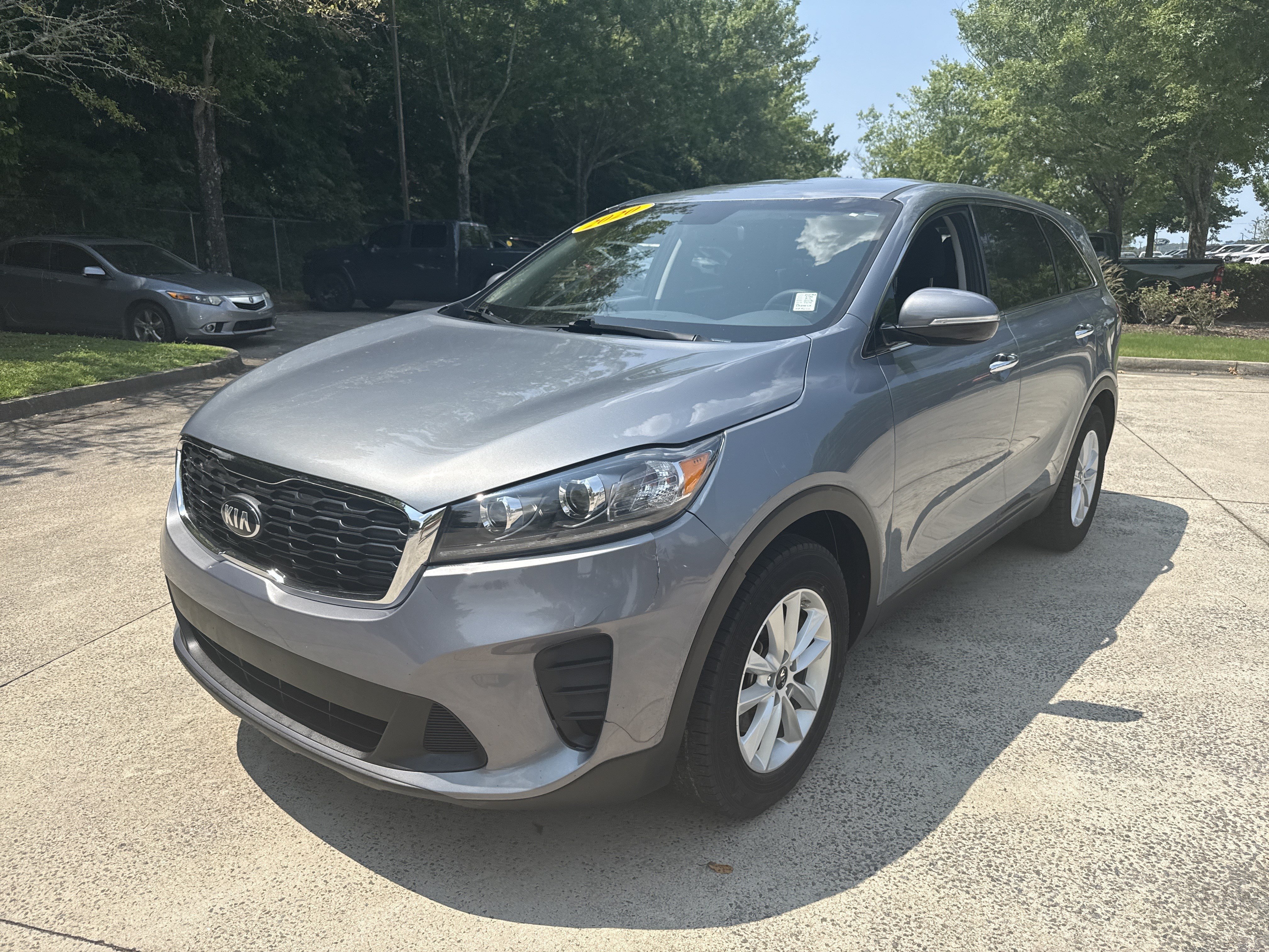 Used 2020 Everlasting Silver Kia LX image 3