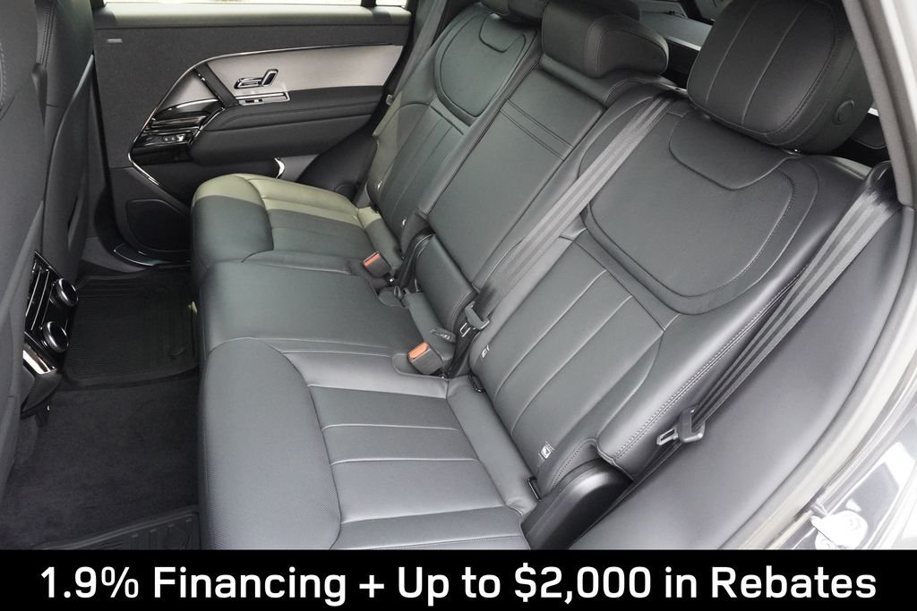 New 2026 Carpathian Grey Land Rover Dynamic SE image 30
