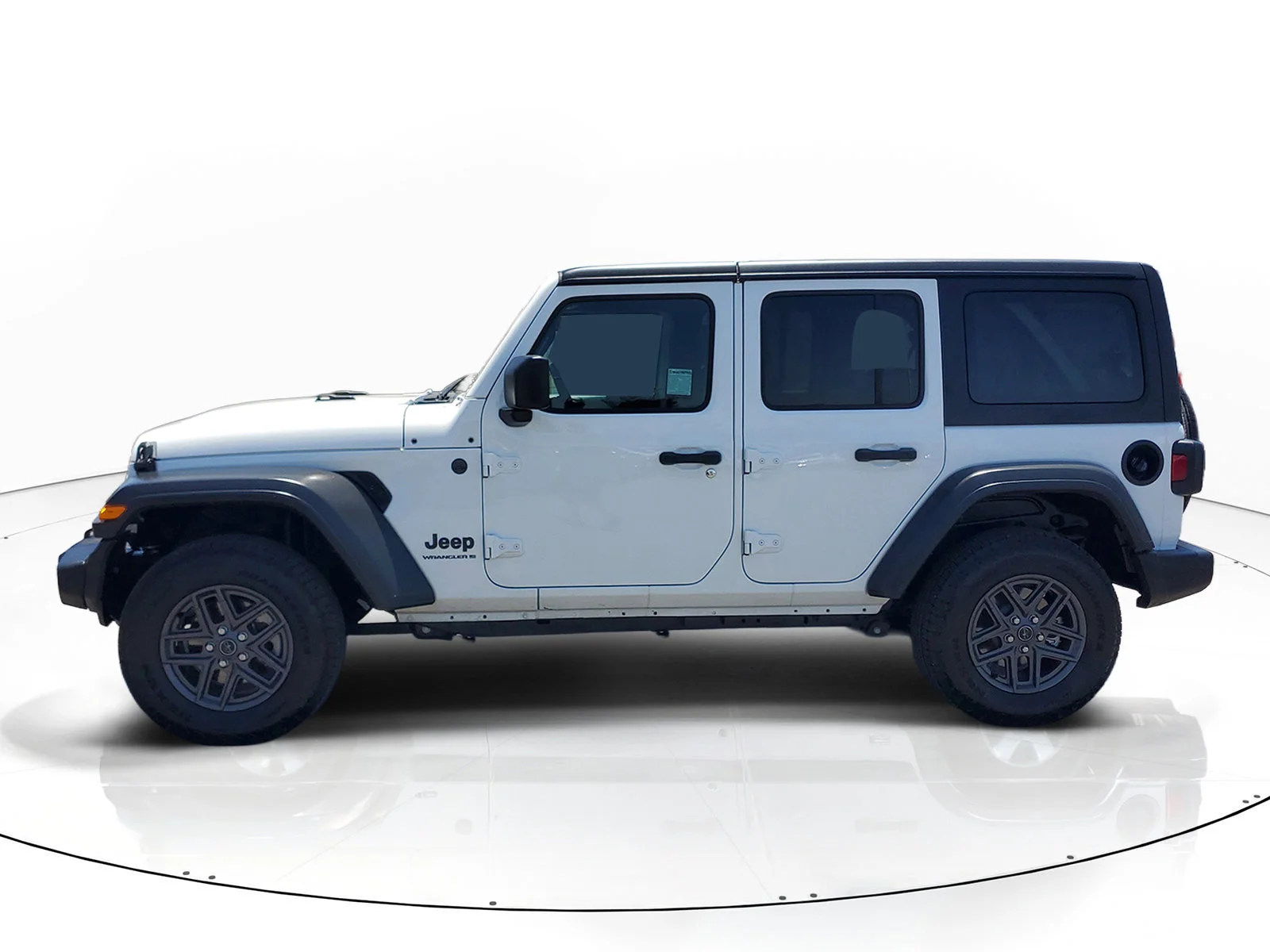 Certified Used 2025 White Jeep Sport S image 7