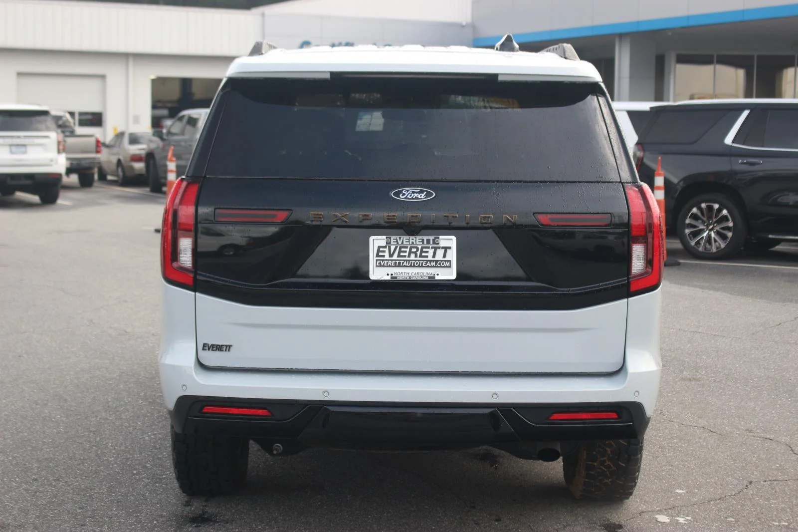Used 2025 White Ford Tremor image 6