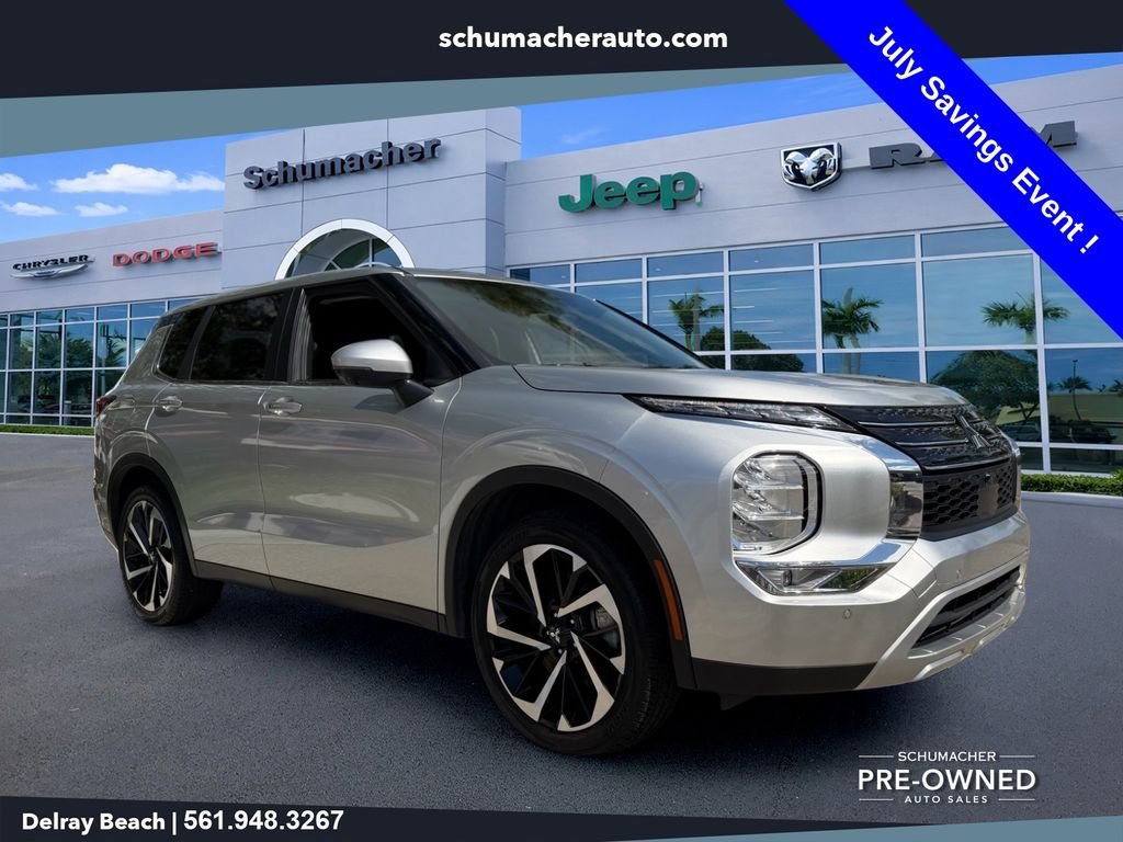 Used 2024  Mitsubishi  image 1