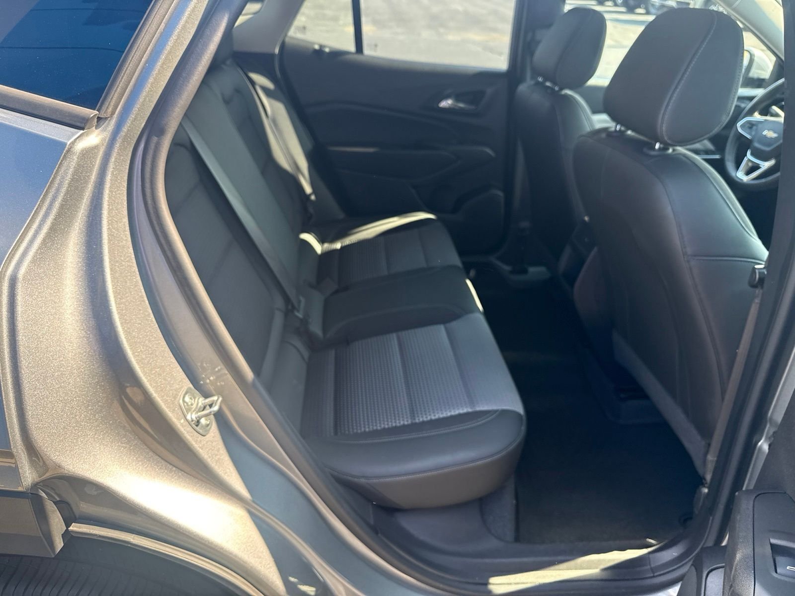Used 2025 Gray Chevrolet LT image 20