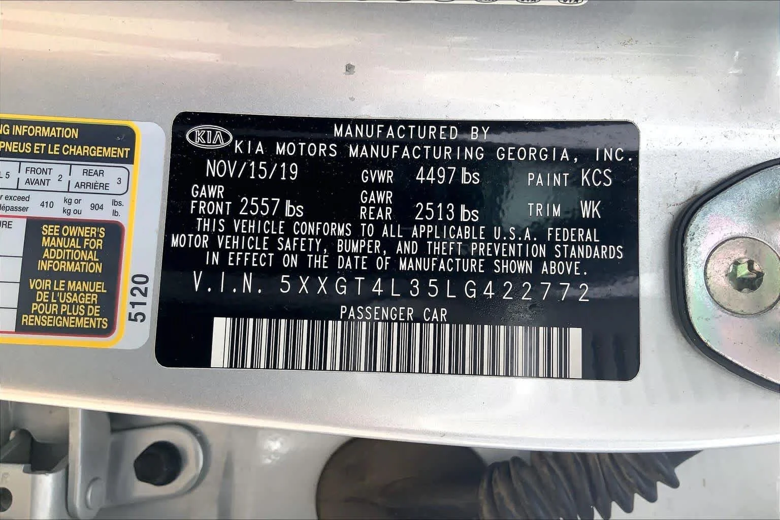 Used 2020 Sparkling Silver Kia LX image 31