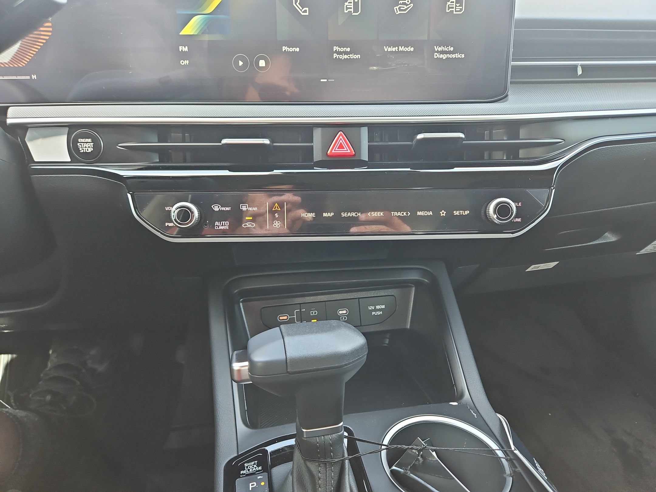 New 2026 Aurora Black Pearl Kia LXS image 11