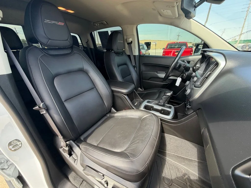 Used 2022 White Chevrolet ZR2 image 25